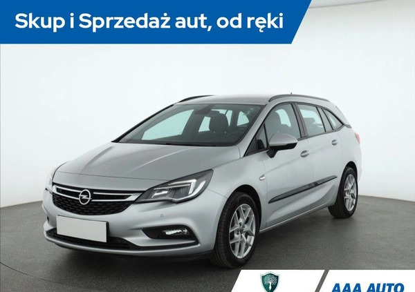 Opel Astra cena 38000 przebieg: 169082, rok produkcji 2017 z Wielichowo małe 211